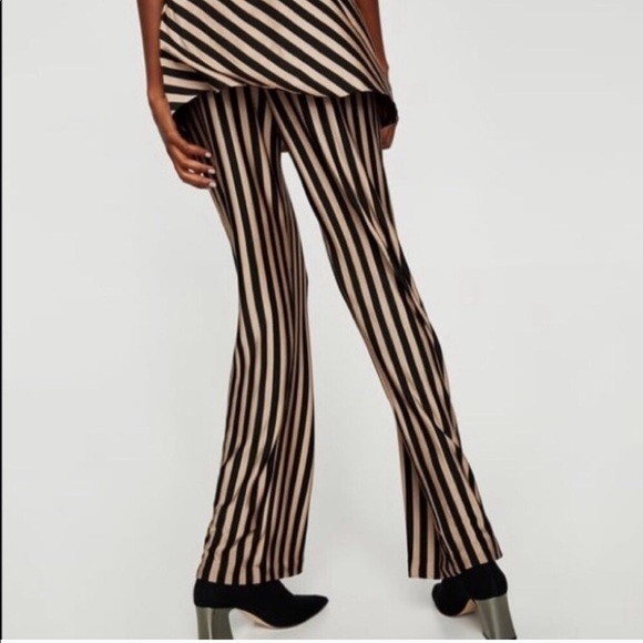 Zara Striped Flowy Pants - Picture 2 of 6